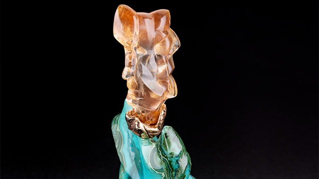 Helen Serras-Herman’s “Pluto & Persephone” carving. Helen Serras-Herman’s “Pluto & Persephone” carving.