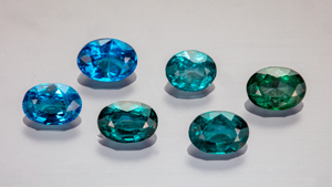 Scientists at the GIA laboratory in New York City recently discovered spinel treated by nickel diffusion in a parcel of gems acquired for research purposes by the GIA research team in Bangkok. Scientists at the GIA laboratory in New York City recently discovered spinel treated by nickel diffusion in a parcel of gems acquired for research purposes by the GIA research team in Bangkok.
