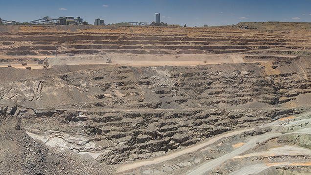Panoramic view of Jwaneng mine Panoramic view of Jwaneng mine